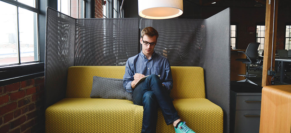 Plan Your Next Meeting Space with These AV Considerations