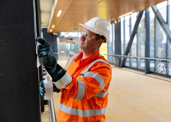 programmed-urban-maintenance-signage-installation-and-cleaning